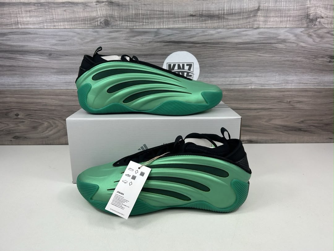 Kade Kicks Shoe Model 68